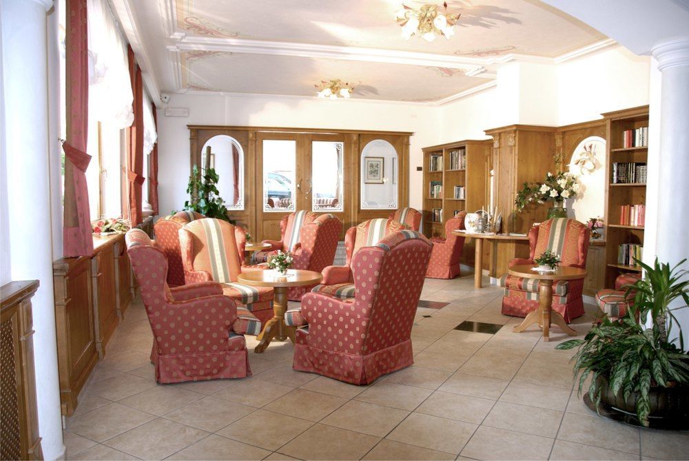 Ariston Lake View Hotel Molveno Exterior photo